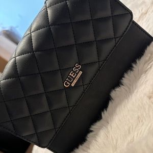 Guess crossbody